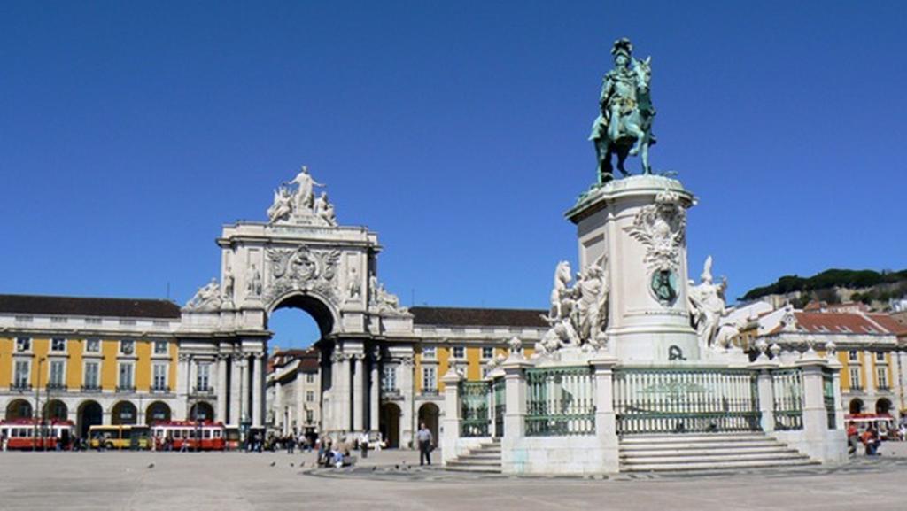 Your Home In Bairro Alto Lisboa Exterior foto